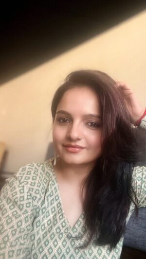 Giaa Manek Instagram - 😆🤪🤓