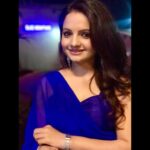 Giaa Manek Instagram - Here’s wishing you all a Happy Lohri ,Makar Sankranti and Pongal ! Love🤗 . Thank you mommy for clicking me . #aboutlastnight #lohriparty #ootd #blue #saree #indianwear #love #gratitude
