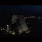 Giacomo Gianniotti Instagram - Per un piano perfetto valeva la pena attendere. 🔪 Finalmente fuori il Trailer Ufficiale di “Diabolik - Ginko all’attacco!”, con Giacomo Gianniotti, Miriam Leone, Valerio Mastandrea, Monica Bellucci, regia dei Manetti Bros. Dal 17.11 al cinema. For a perfect plan, it was well worth the wait! 🔪 Finally so excited to share with you all the trailer to my new film - Diabolik - Ginko On the Attack! This is big for Italy but I can’t wait for the rest of the world to watch. 🥷🏻 🔪 @DiabolikFIlm , #Diabolikilfilm @01distribution @mompracemfilm @rai_cinema @mmanetti @mirimeo @monicabellucciofficiel #ValerioMastandrea Clerville