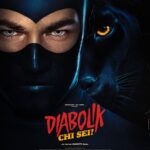 Giacomo Gianniotti Instagram - Aaaoo! Ragazzi, siamo al festival di Roma🔴🐺🟠! Che spettacolo 🍾. Il terzo capitolo di Diabolik sta per uscire. Vi aspettiamo tutti al cinema 30 Novembre. Questo film e la “origin story” di Diabolik, e siamo molto fieri di questo film, non vedo l’ora di condividerlo con voi al cinema 🍿. Un abbraccio forte a tutti e a presto Italia 🇮🇹 ! 🥷🏻 🖤 Il passato, come una pantera, ti salta addosso all’improvviso. "Diabolik chi sei?” il terzo capitolo di @diabolikfilm . Regia dei Manetti bros. In anteprima al @romacinemafest nella sezione Grand Public e solo al cinema dal 30 novembre con @01distribution Con Giacomo Gianniotti, Miriam Leone e Valerio Mastandrea, Monica Bellucci nel ruolo di Altea, Pier Giorgio Bellocchio, Chiara Martegiani, Massimiliano Rossi, con Mario Sgueglia, Francesco Turbanti, Emanuele Linfatti, Michele Ragno, Amanda Campana, Andrea Arru, Max Gazzè, con la partecipazione di Carolina Crescentini, Paolo Calabresi, con Lorenzo Zurzolo, con la partecipazione straordinaria di Barbara Bouchet. @diabolikfilm @mmanetti @01distribution @rai_cinema @mirimeo @monicabellucciofficiel @piergb @barbara.bouchet.official @palantir_digital @francesca_finello @lucapompozzi @gegedecarolis @nayo_o Clerville
