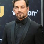 Giacomo Gianniotti Instagram - Oh what a night 🎶 . What an honor. Thank you to @criticschoice for having me. It was truly a pleasure to honor, share the stage, and meet, so many of my heroes and colleagues. There was so much tremendous work put on screen this year. And as our stunning host @chelseahandler put it, it was a tremendous year for WOMEN! More of that please! Thank you to the @thecw for this generous opportunity to present such a prestigious category. Thanks to my partner in crime @vanessamorgan for being the perfect wing woman to present with. 💃🏻 Lastly our new show WILD CARDS 🃏 comes out this WEDNESDAY. In the United States 🇺🇸 on the CW, and it’s available to stream every week, the day after. (Thursdays) Canada 🇨🇦 has already seen the first episode one week ahead and you guys have all been such supportive champions of the new show which fills us with joy. Keep watching there’s so much more, and it just gets better and better. Thanks to our team at @thecw @cbc @blink49studios for making all this happen and to @michael.konyves.ig for having the dream that started it all. So excited for you all to see what we all worked so hard on. Thanks to my team @thegershagency @thrulineentertainment @characterstalentagency and @viewpoint.pr for your continued support, kindness, patience and collaboration. It’s a joy to work with you guys. Lastly massive congrats to all the nominees AND winners of last nights critics choice. You are all winners in my eyes. Feeling so inspired after last night and looking forward to all the joy this new year will bring. Grooming : @nichole_gianniotti 💇🏻‍♂️ Suit : @giorgioarmani 🇮🇹🤵🏻 Watch : @hamiltonwatch ⏱️ Los Angeles, California