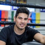 Gilberto Ramírez Instagram - La rosa que creció del concreto 💯🇲🇽. #zurdo - The rose that grew from the concrete 💯🇲🇽. #zurdoramirez