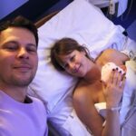 Giorgia Meloni Instagram - Auguri alla nostra campionessa Federica Pellegrini, a suo marito Matteo, e benvenuta alla piccola Matilde!