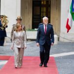Giorgia Meloni Instagram - Ho ricevuto oggi a Palazzo Chigi il Presidente della Repubblica Ceca, Petr Pavel, in occasione della sua visita in Italia. Un incontro molto positivo, che ha fornito l’opportunità di consolidare l’amicizia tra le nostre due Nazioni e di intensificare ulteriormente il dialogo politico e le proficue sinergie tra Roma e Praga sui temi di maggiore attualità dell’agenda europea e internazionale. Al centro del colloquio anche lo sviluppo della nostra collaborazione industriale nei settori della difesa e della sicurezza, così come nel campo dello spazio.