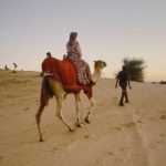 Giovanna Chaves Instagram - 🐪🤍 Dia de passeio aqui no deserto! #dubai #desertsafari #fy #camel Dubai Desert Safaris