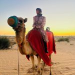 Giovanna Chaves Instagram – 🐫 dia de conhecer o deserto! 
obrigada @es_dubai @es_explorer e @nci.intercambio pela experiência. 
Estou encantada e postando cada momento nos stories. Dubai Desert Safaris