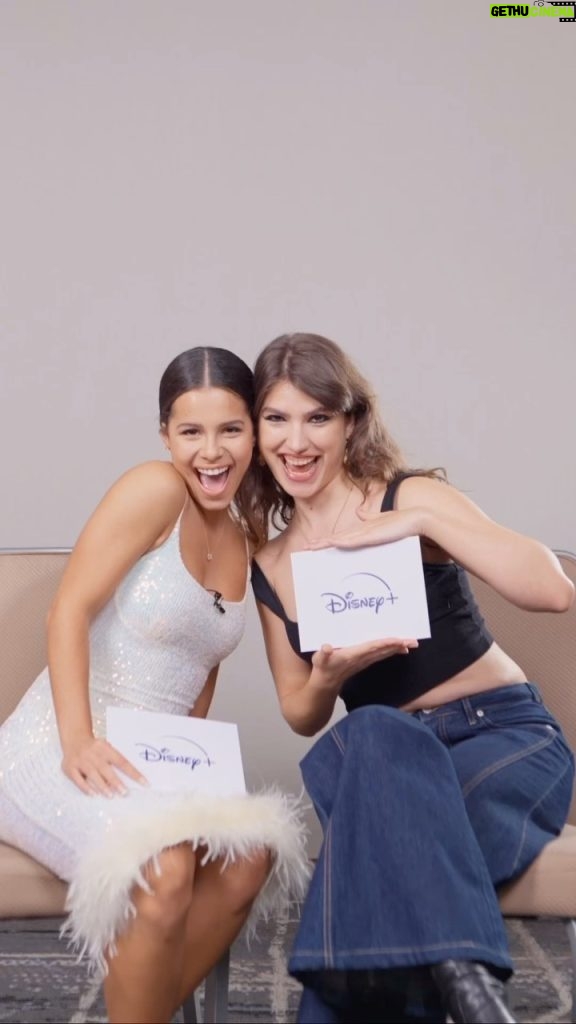 Giovanna Grigio Instagram - Perdida... SQN ou Tudo Igual Só Que Perdida? 🙃 Vem que tem encontro de titãs no #DisneyPlus.