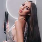 Giulia De Lellis Instagram - Ghd Chronos campaign 🖤 La nuova styler più innovativa di @ghditalia / adv #ghdchronos