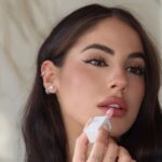 Giulia De Lellis Instagram - Glow on-the-go @catrice.cosmetics ✨Soft glam Filter ✨Pure false lash beyond black ✨Calligraph eyeliner ✨Lip oil glossin glow #ItsNotMagicItsMakeup #OwnYourMagic /ad