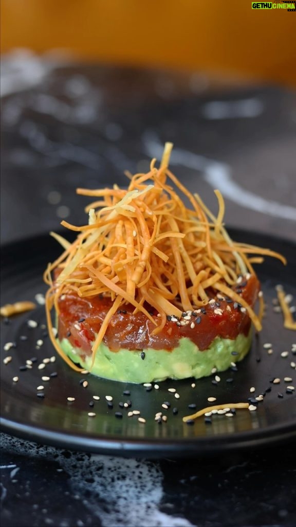 Gordon Ramsay Instagram - Spicy tuna tartare with avocado and crispy wontons at @breadstreetkitchen ! Bread Street Kitchen