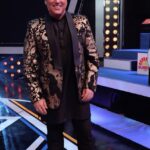 Govinda Instagram - What my SUNDAY looks like 😎💛 Managed by : @officialstore.star Styled by: @tiara_gal @akansha.27 Outfit deets Jacket : @videshistudiobyabhishek Indo set : @agapekolkata