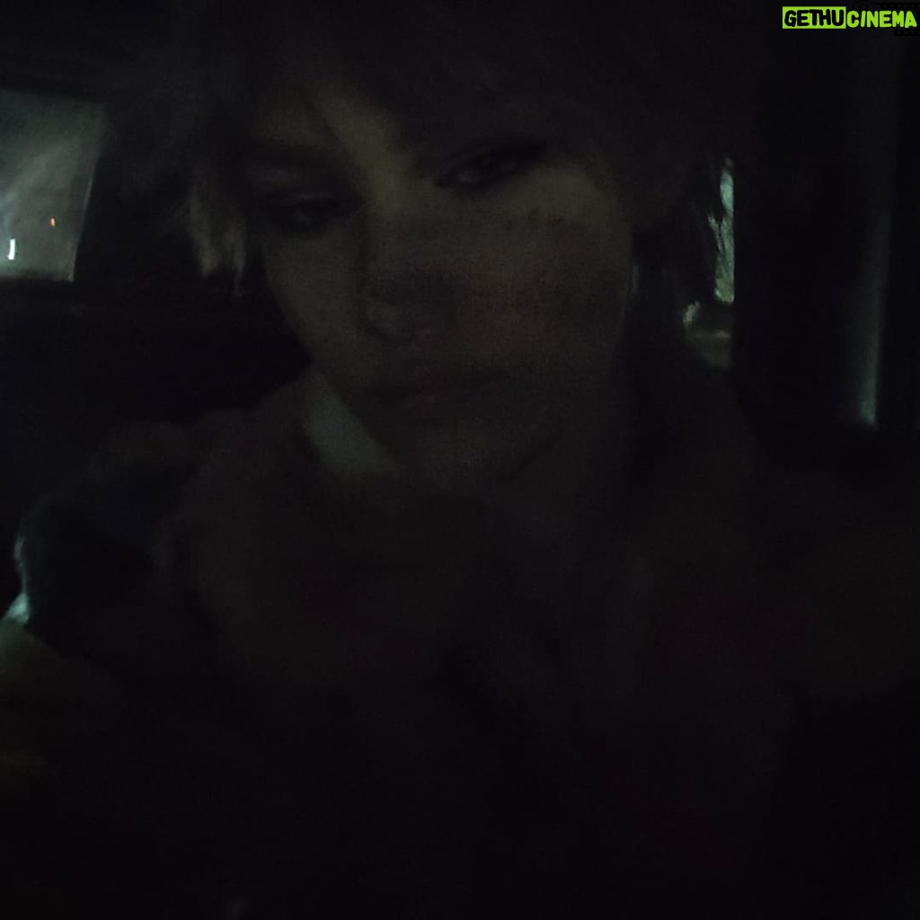 Grace VanderWaal Instagram - Car selfies and frank.