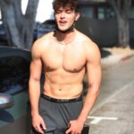 Griffin Johnson Instagram - the fans wanna know