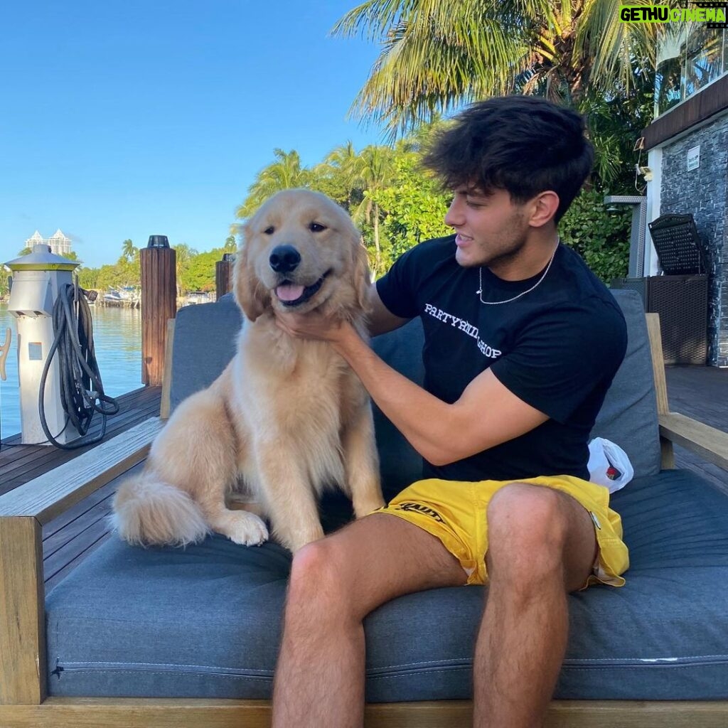 Griffin Johnson Instagram - who’s a good boy ? Myles House