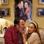 Gupse Özay Instagram - Benimle senin, seninle benim Benim senden sanki Selim Seninle bebeğim, ben senle birim Seninki bende, bil ki senin... 2019 Yeşilköy Sultan Filmde Sultan'ın Selim'e yazdığı o inanılmaz duygusal şiiri hatırladınız mı? 🙈 @eltilerinsavasi sayfasındaki son postun altında SEVGİLİLER GÜNÜ HEDİYENİZ sizi bekliyor 💖💖💖💖💖💖