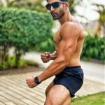 Gurmeet Choudhary Instagram - “Transforming Dedication into a Masterpiece: Our Body, Our Temple” Caption: “Every chiseled muscle, every defined line, every ounce of strength—it’s a testament to dedication and consistency. Our bodies are not just vessels; they’re temples we sculpt with every rep, every meal, every choice. It’s not about perfection; it’s about progress. Embrace the journey, honor the process, and watch as your temple transforms into a masterpiece. 💪🏼✨ #Dedication #Consistency #BodyIsATemple #FitnessJourney”