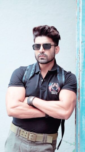 Gurmeet Choudhary Instagram - Hair cut 💇‍♂️ YA or NA ?
