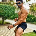 Gurmeet Choudhary Instagram - “Transforming Dedication into a Masterpiece: Our Body, Our Temple” Caption: “Every chiseled muscle, every defined line, every ounce of strength—it’s a testament to dedication and consistency. Our bodies are not just vessels; they’re temples we sculpt with every rep, every meal, every choice. It’s not about perfection; it’s about progress. Embrace the journey, honor the process, and watch as your temple transforms into a masterpiece. 💪🏼✨ #Dedication #Consistency #BodyIsATemple #FitnessJourney”