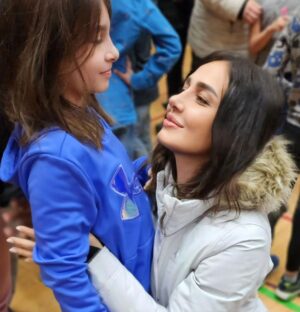 Haala Shiha Instagram - The purest love ,my support, my four diamonds 🌟🌟🌟🌟,and my most peaceful place 🤍 , 
Years of motherhood, 
Yes, it takes a lot of work , but still, I enjoyed it, 
Cherish every moment with your kids ,cus one day we'll miss them around ,when they will get busy discovering their own journey, ✌️🤍
#motherhood #mother #purelove