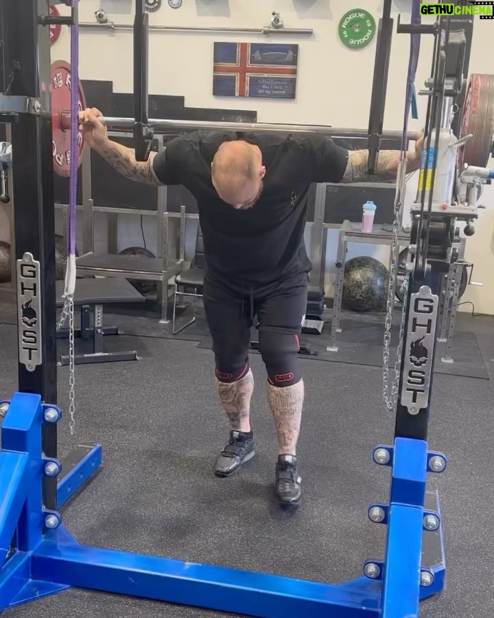 Hafþór Júlíus Björnsson Instagram - First time squatting with a squat bar since my pec tear. 170kg 4 sec eccentric. Beard on point with @thebeardstruggle use my code Hafthor for a 20% OFF! Link in my bio!