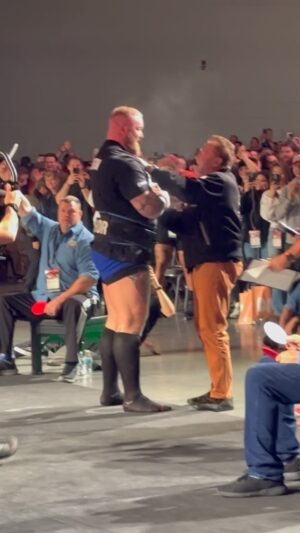 Hafþór Júlíus Björnsson Instagram - Easiest 1006lbs deadlift ever? New video live on my YouTube channel. Is 505kg deadlift raw possible this year?