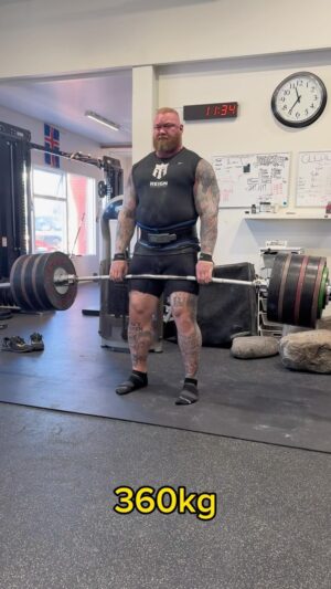 Hafþór Júlíus Björnsson Instagram - My last training session before I head out to the @arnoldsports and compete amongst the best in strongman. Feels good to be back and I’m thankful to be healthy and injury free leading into the competition. I compete Friday and Saturday. The competition will be live streamed live on @roguefitness YouTube channel.
