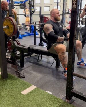 Hafþór Júlíus Björnsson Instagram - Great bench today. 240kg for a single and a drop down work with 200kg for a solid 5 reps. This was my last heavy session before my meet April 15th! @reignbodyfuel @thebeardstruggle