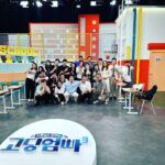 Haha Instagram - 미선누나… 교진이~ 함께해주신 고딩엄빠 출연자~ 특히 고생 많이해주신 우리 최고 제작진! 함께하면서 힘을 얻었고 우여곡절끝에 진심이 전달되서 더욱더 행복했어요! 바통 이어주실 서장훈 우리형 에게도 박수를!! 사랑합니다!!! ❤️❤️❤️❤️ 아! 미선누나… 누나의 조언이 저에게 너무 와닿아서.. 진심으로 감사했어요..ㅠㅠ #고딩엄빠 #함부로사랑에#빠지지말자#남자는내여자로만들기위해별짓다한다#속지말자#특히고딩들잘들어#참으로힘들다인생은#남자새끼들간수잘해라#책임도못질행동하지말자#모두사랑한다#우리아가들#형도모잘랐다#우리정신똑바로차리자#태어났으면책임지자#이자식들아#모두사랑합니다