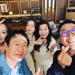 Haha Instagram - 오은영 리포트.. 진심으로 감사했어요! 너무 부족한 mc였는데 이쁘게 봐주셔서 감사합니다! 정말 많이 배우고 갑니다! 남편자리에서 아빠자리에서 끊임없이 노력하는 제가 되도록 또 노력할게요! 미친듯이 고생했던 우리 제작진들.. 응수형님 유진님 지민이~ 그리고 특히 오은영 선생님!! 정말 너무너무 감사합니다!!🙏🙏🙏 출연해주신 모든 출연자분들.. 사랑해요! #오은영리포트 #감사해요