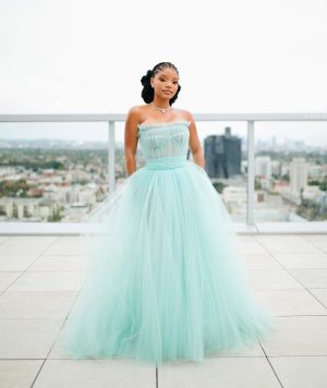 Halle Bailey Instagram - oscar’s 2023 ✨