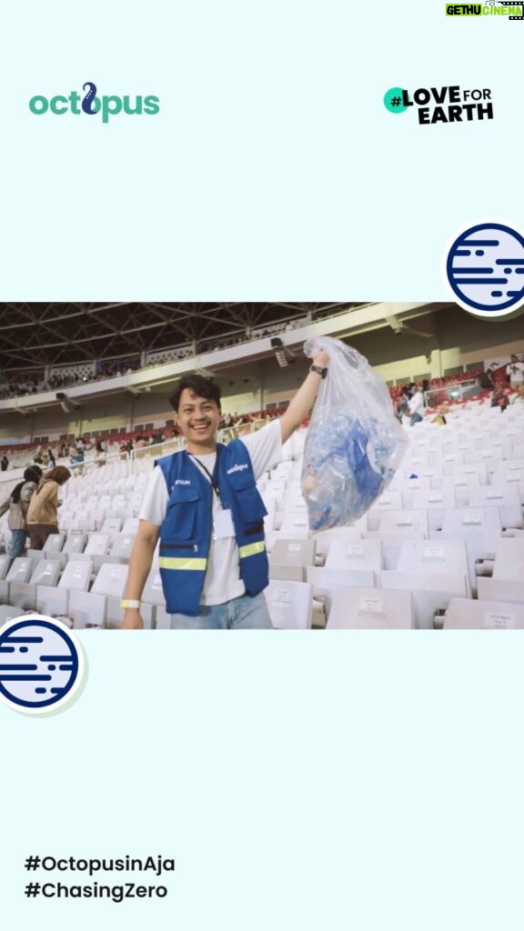 Hamish Daud Instagram - Proud to be part of history with @raisa6690 & @juni_records. What a show! Thank you team @octopus.ina & volunteers + @yourraisa juga. You guys rock ⚡️ Sampai ketemu di konser berikutnya! #raisaliveinconcert #chasingzero #anewhabit #GBK GBK ( Gelora Bung Karno ) Senayan Jakarta