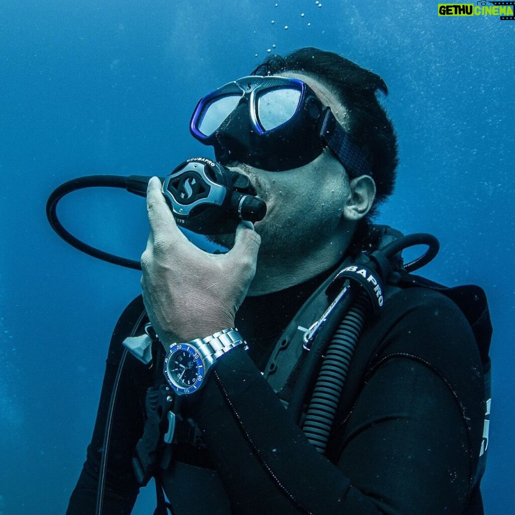 Hamish Daud Instagram - The tough & functional #1858IcedSea dive watch by @montblanc #SavuSeaSharkRayExp Laut Sawu ,NTT