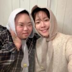 Han Ji-min Instagram - . 은혜로운 인연👯 KBS 50주년 대기획 인문 다큐멘터리 ‘인간:신세계로부터’ 제4부 ‘우리의 얼굴’ 저도 나레이터로 참여한 ‘정은혜’ 작가의 이야기.🎨 많은 시청과 관심 부탁드려요~🙏🏻