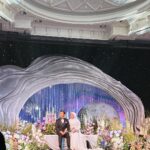 Hannah Delisha Instagram - A beautiful bulan dan bintang night. Love and blessing always to both of you @meripergibulat 🌕✨ Dressed in @rizmanruzaini #manjegotmeried