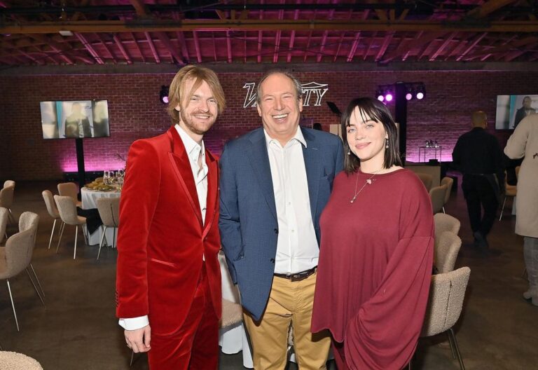 Hans Zimmer Instagram - It’s always fun to see @BillieEilish and @Finneas, but it’s even more fun to present a #VarietyHitmakers award to them for Film Song of the Year!! 🎶 They won the award for #NoTimeToDie which — no big deal — they also won a GRAMMY for too. Loved seeing you both!!