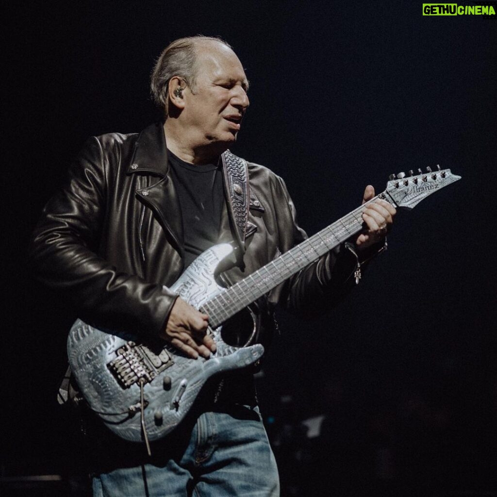 Hans Zimmer Instagram - On the road with the @hanszimmerlive band is one of my favorite places to be. We are making our way through Europe and can’t wait to play for you! There are only a handful of tickets left for a few shows at hanszimmerlive.com 🎶