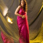 Hansika Motwani Instagram - 🌷 • • • Styled by: @niru05_raghupathy Saree:@surmaye_ Earings:@qisbyashmeet @ascend.rohank Bangle:@minerali_store Photography:@prachuprashanth Hmu: @rupeshryadav @rachaelstylesmith Styling team: @ipshitaa.arora @saigopalchikkala_cine_costumer @rekha1210 #guardian #promotions