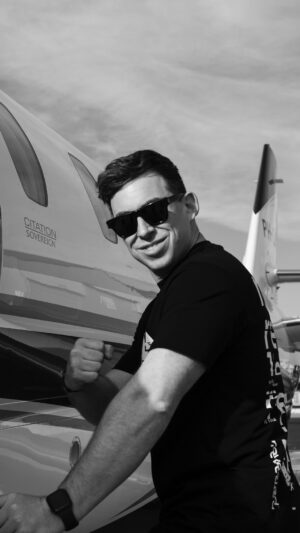 Hardwell Thumbnail - 24.7K Likes - Top Liked Instagram Posts and Photos