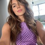 Hariany Almeida Instagram - Aproveitando que vou mudar de visual, qual cabelo vocês gostaram mais??? E o que vocês acham que vou aprontar? 🤫🤫🤫