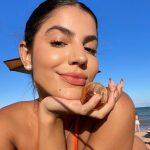 Hariany Almeida Instagram - Esse carrossel é um reflexo da minha busca de conexão interior. Entre cores, sorrisos e pequenos momentos, descubro a beleza de estar mais sintonizada comigo mesma. Cada foto é um capítulo, uma expressão autêntica do meu caminho de autodescoberta. 🧡 João Pessoa, Brazil