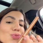 Hariany Almeida Instagram - Maquie-se comigo na estrada de barro kkkkk será que deu certo? 😹 Fazenda Talismã