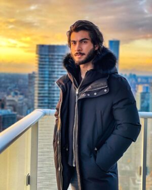 Haroon Kadwani Instagram - The 6ix 🤙🏻