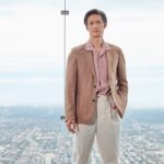 Harry Shum Jr. Instagram - One thousand five hundred and fifty three feet up high on the @skydeckchicago before tonight’s #chifilmfest premiere! This is the same tower where they filmed Ferris Bueller - so we couldn’t resist. Scroll through ➡️ #broadcastsignalintrusion @darkskyfilms Chicago, Illinois