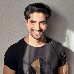 Harshad Chopda Instagram - The sooner the better. 
And that’s the post. 

Picture clicked by @jaffriarshad