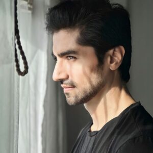 Harshad Chopda Instagram - The sooner the better. 
And that’s the post. 

Picture clicked by @jaffriarshad