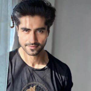 Harshad Chopda Instagram - The sooner the better. 
And that’s the post. 

Picture clicked by @jaffriarshad