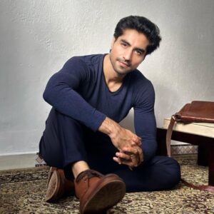 Harshad Chopda Instagram - I am a creature of habit , wait for me to get addicted and there’ll be no complaints . 

Pictures clicked by @jaffriarshad