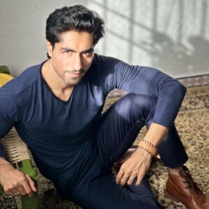 Harshad Chopda Instagram - I am a creature of habit , wait for me to get addicted and there’ll be no complaints . 

Pictures clicked by @jaffriarshad