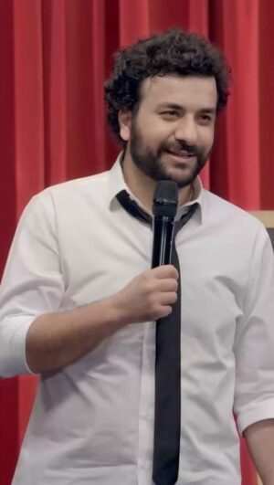 Hasan Can Kaya Instagram - Teknolojik duş😂💰 (Muhteşem yeni bölümümüzden)
