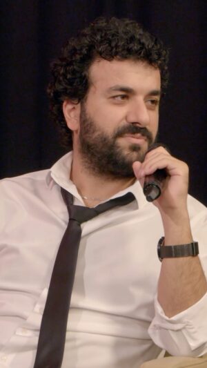 Hasan Can Kaya Instagram - Kadınlar mı daha çok uzatır erkekler mi?